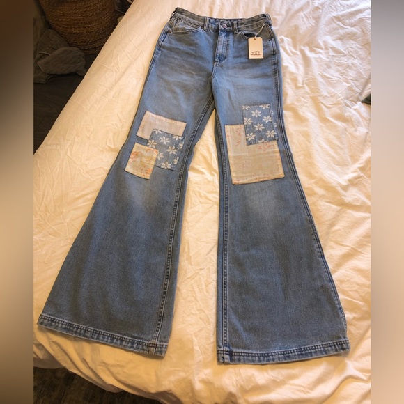 Billabong x Wrangler True Blue Denim Jeans - Picture 3 of 7
